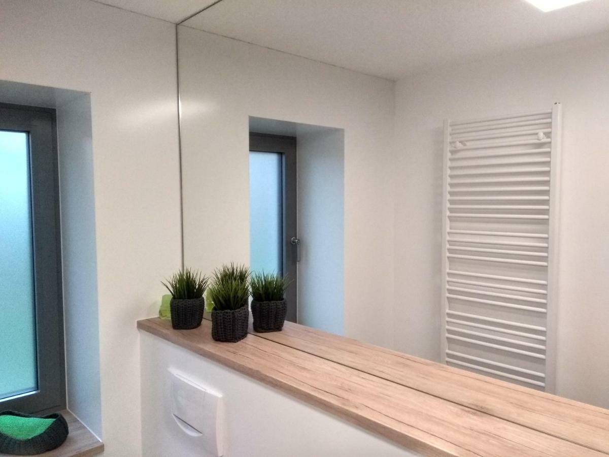Apartment Haus Sembachtal Winterstein エクステリア 写真